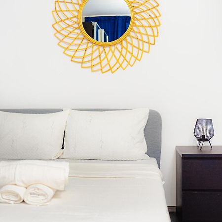 Central Modern Apartment - Victory Square Near Government Building Bucharest Luaran gambar