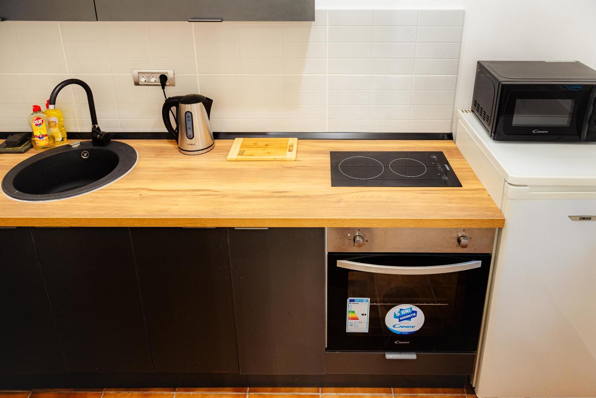 Central Modern Apartment - Victory Square Near Government Building Bucharest Luaran gambar